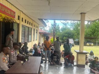 Polsek Kelila Mediasi Sengketa Tanah Desa Dimbungen, Kedua Suku Sepakat Berdamai