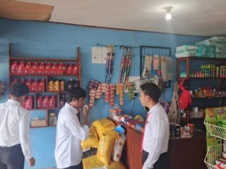 Sat Reskrim Polres Mamberamo Tengah Monitoring Stok dan Harga Sembako pada Hari Ke-13 bulan Ramadhan di Kobakma