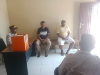 Ka SPKT Polres Mamberamo Tengah Terima Pengaduan Masyarakat dengan Pendekatan Humanis