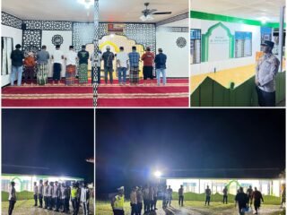 Personel Polres Mamberamo Tengah Amankan Sholat Tarawih di Hari ke-20 Ramadhan