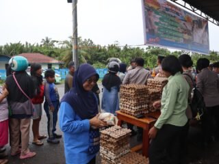 Gerakan Pangan Murah Polres Sarmi di Bulan Ramadhan Disambut Antusias Masyarakat
