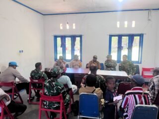 Kapolsek Kelila Bersama Unsur TNI dan Pemerintah Distrik Gelar Rapat Persiapan HUT Kemerdekaan RI Ke-81