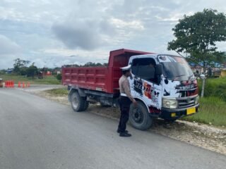 Ketika Polisi Hadir di Pagi Hari, Menjaga Keselamatan di Jalan Warabuke