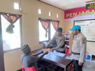 Pelayanan Prima, Polsek Kelila Responsif Terima Pengaduan Masyarakat
