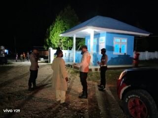 Jaga Kamtibmas Malam Hari, Polres Mamberamo Tengah Patroli Sambangi Sejumlah Objek Vital di Kobakma
